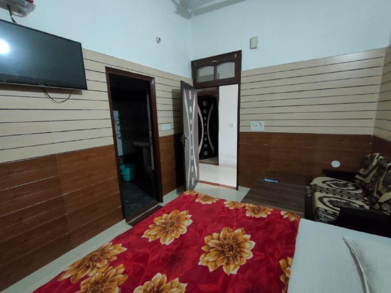 Arjun Guest House ปะทานโกต ภายนอก รูปภาพ
