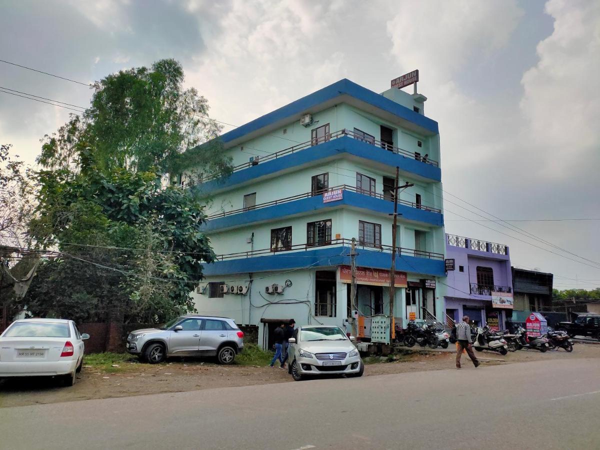 Arjun Guest House ปะทานโกต ภายนอก รูปภาพ