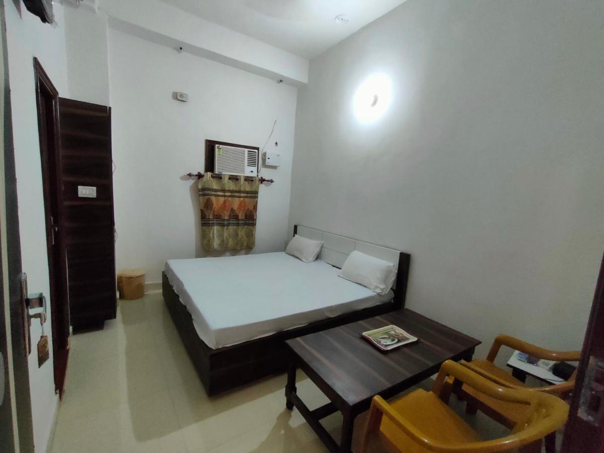 Arjun Guest House ปะทานโกต ภายนอก รูปภาพ